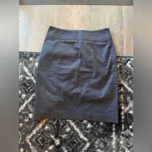 LOFT Mini Skirt Size 2